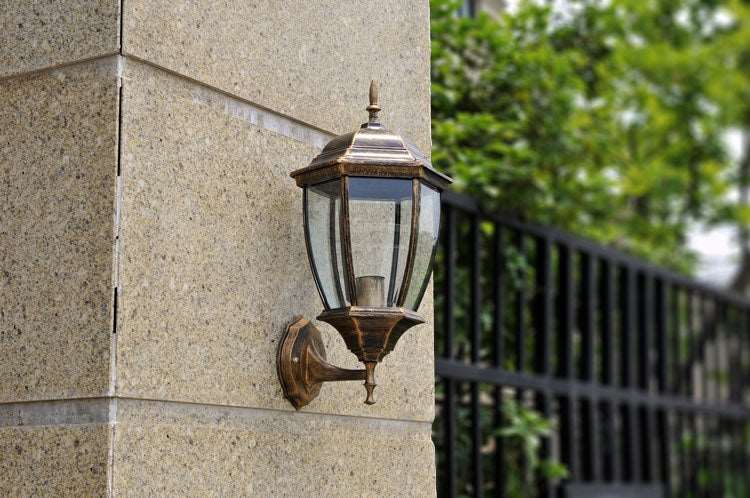 European style outdoor wall light wall light Retro outdoor wall light waterproof Villa exterior wall courtyard fence balcony wall light