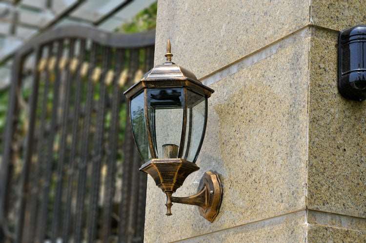 European style outdoor wall light wall light Retro outdoor wall light waterproof Villa exterior wall courtyard fence balcony wall light