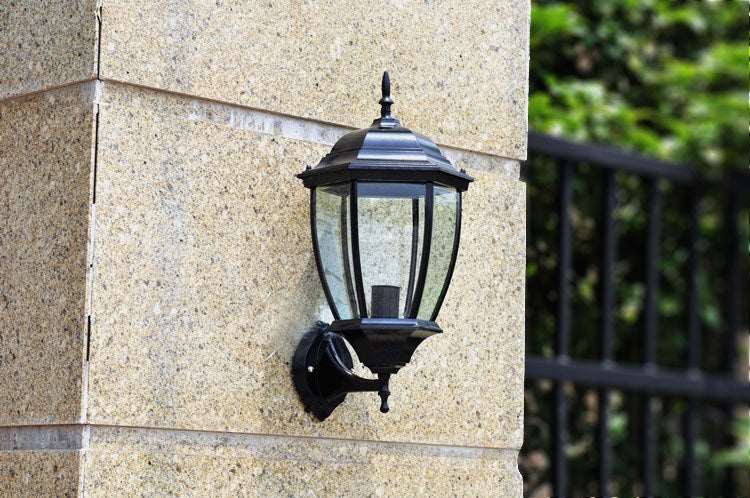 European style outdoor wall light wall light Retro outdoor wall light waterproof Villa exterior wall courtyard fence balcony wall light