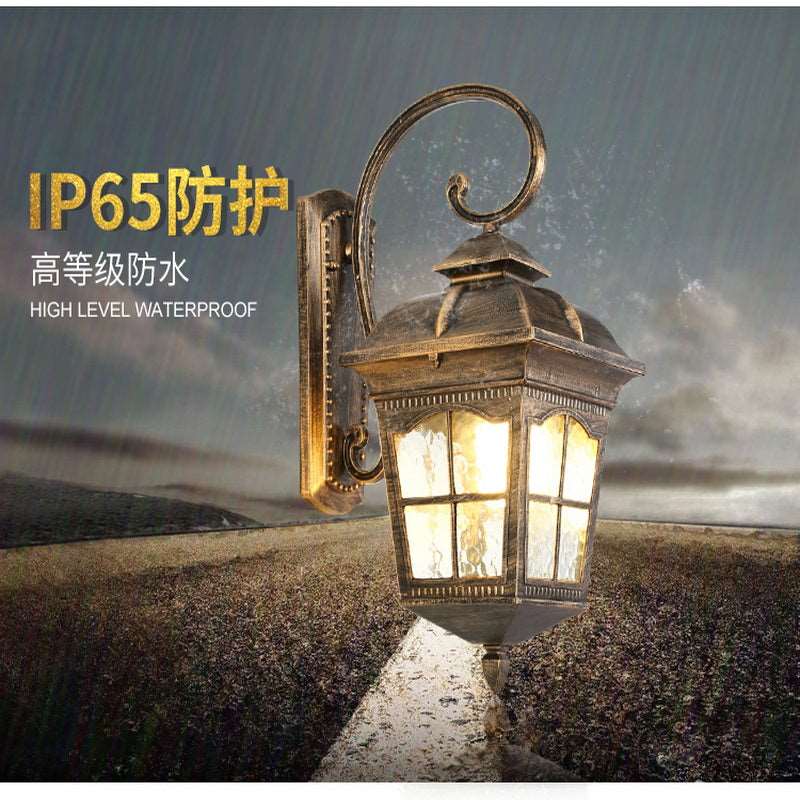 American outdoor solar balcony corridor corridor waterproof villa new rural outdoor gate courtyard European wall lamp