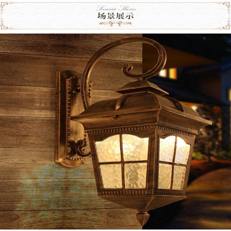 American outdoor solar balcony corridor corridor waterproof villa new rural outdoor gate courtyard European wall lamp