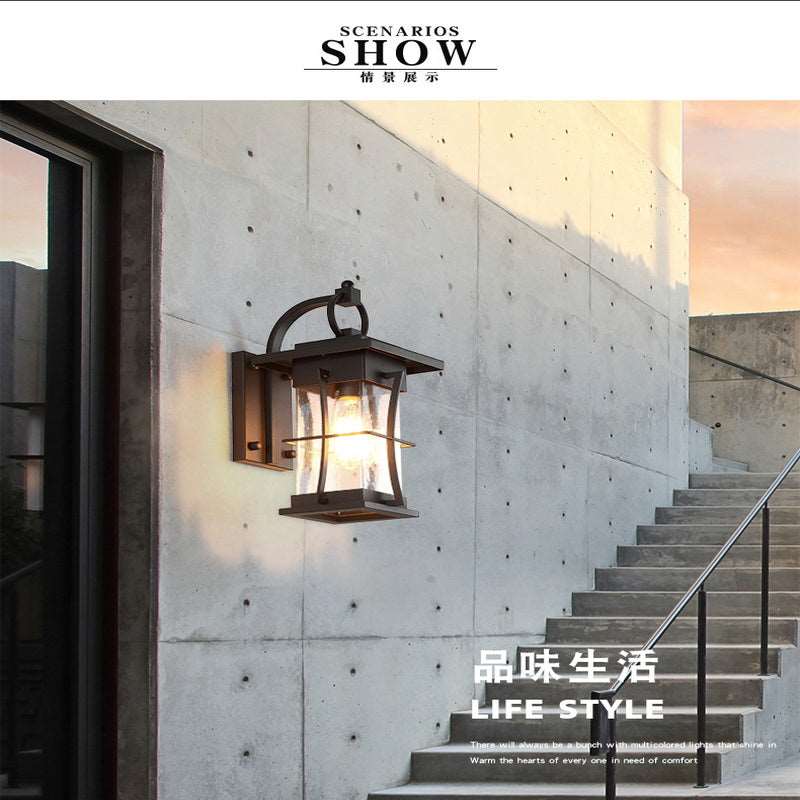 American outdoor solar balcony corridor corridor waterproof villa new rural outdoor gate courtyard European wall lamp