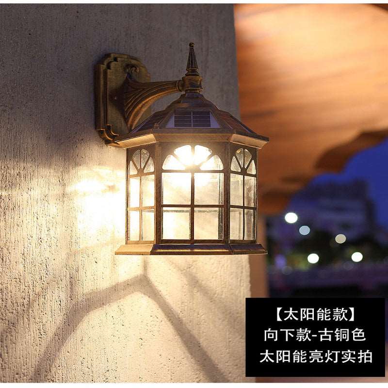 American outdoor solar balcony corridor corridor waterproof villa new rural outdoor gate courtyard European wall lamp