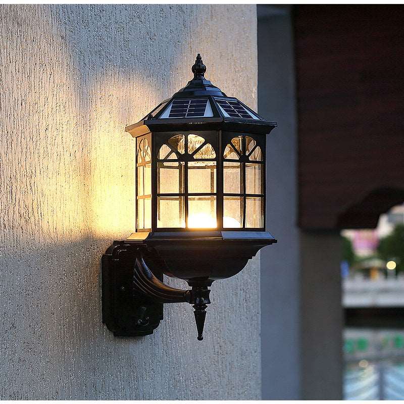 American outdoor solar balcony corridor corridor waterproof villa new rural outdoor gate courtyard European wall lamp