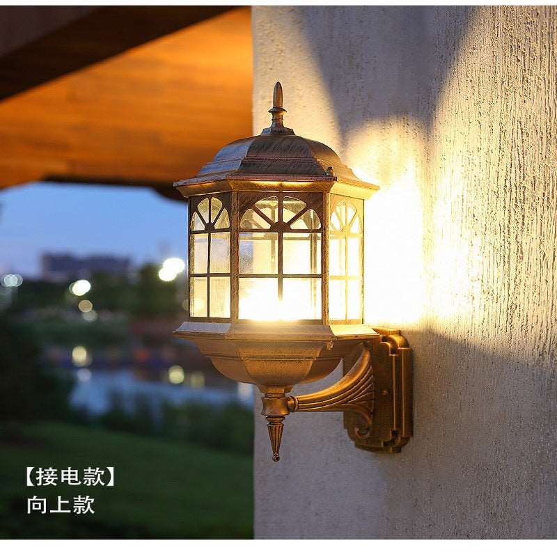 American outdoor solar balcony corridor corridor waterproof villa new rural outdoor gate courtyard European wall lamp