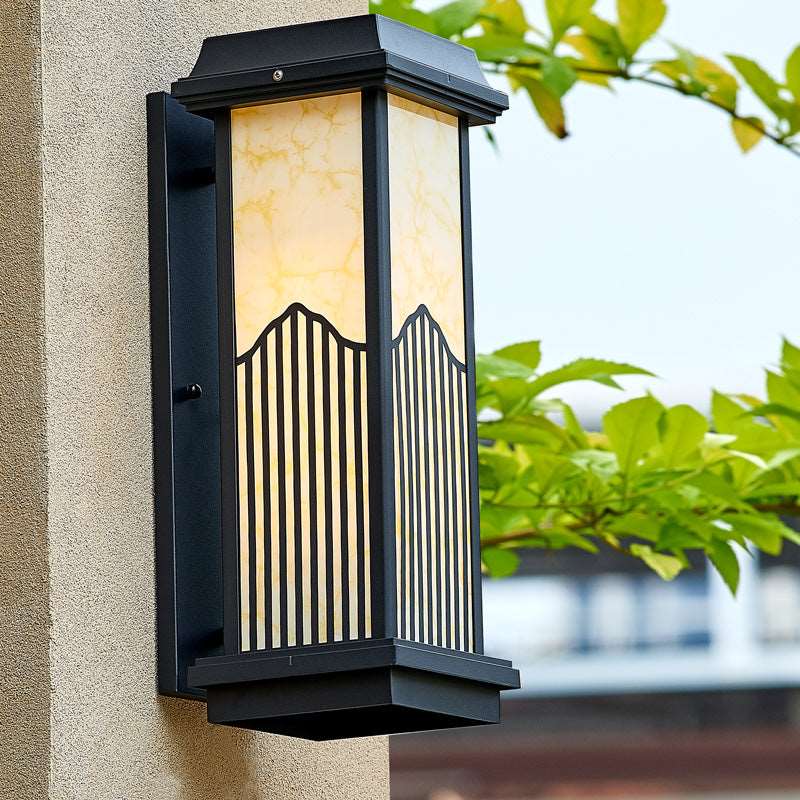 American outdoor solar balcony corridor corridor waterproof villa new rural outdoor gate courtyard European wall lamp