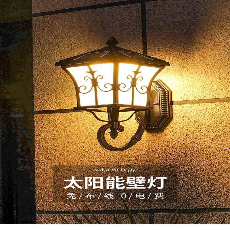 American outdoor solar balcony corridor corridor waterproof villa new rural outdoor gate courtyard European wall lamp