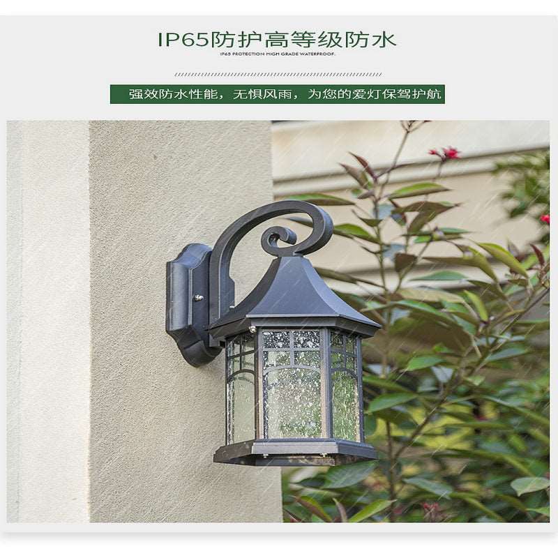 American outdoor solar balcony corridor corridor waterproof villa new rural outdoor gate courtyard European wall lamp