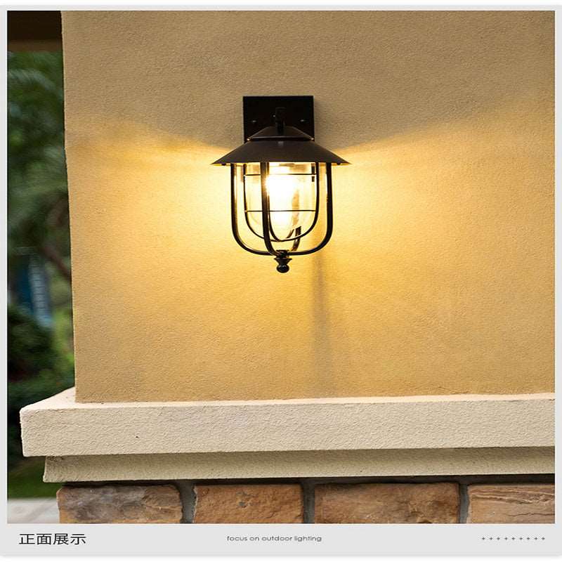 American outdoor solar balcony corridor corridor waterproof villa new rural outdoor gate courtyard European wall lamp